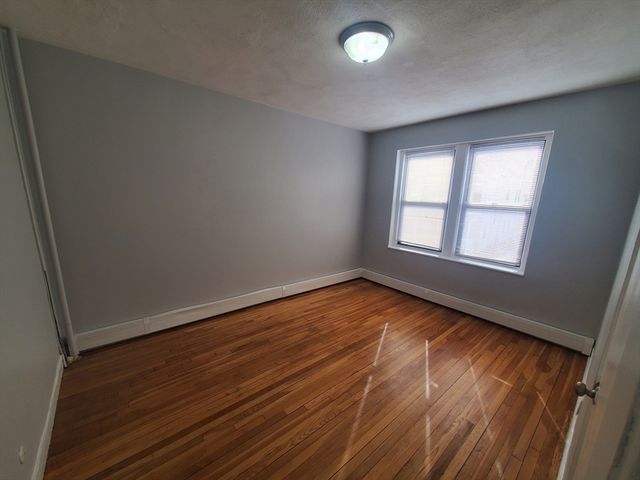 10 Abbottsford 5, Boston, MA 02121