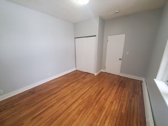 10 Abbottsford 5, Boston, MA 02121