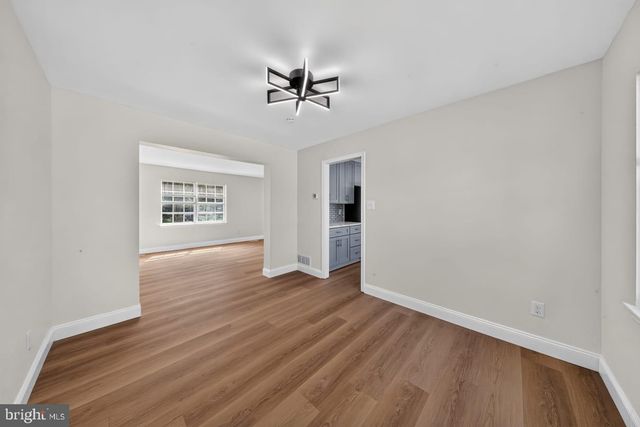 47 MIDLAND DR, Newark, DE 19713
