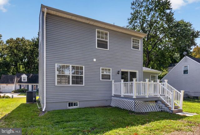 47 MIDLAND DR, Newark, DE 19713