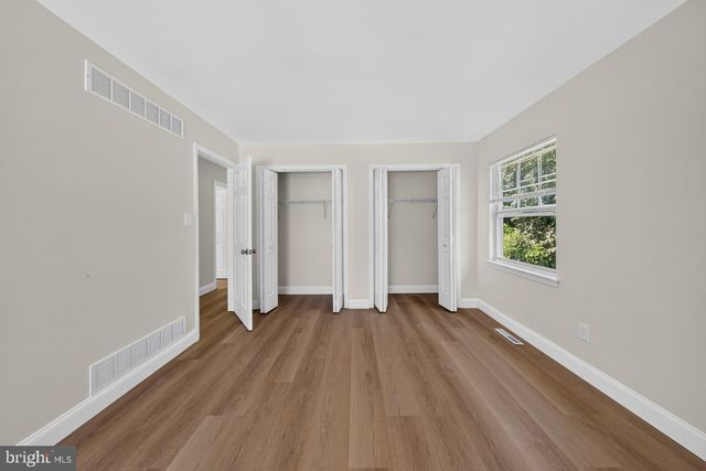 47 MIDLAND DR, Newark, DE 19713