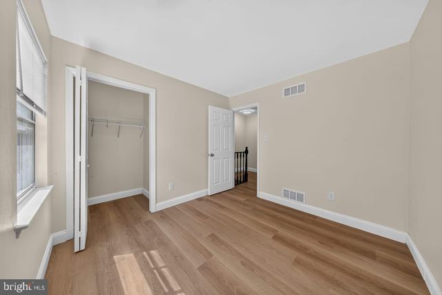 47 MIDLAND DR, Newark, DE 19713
