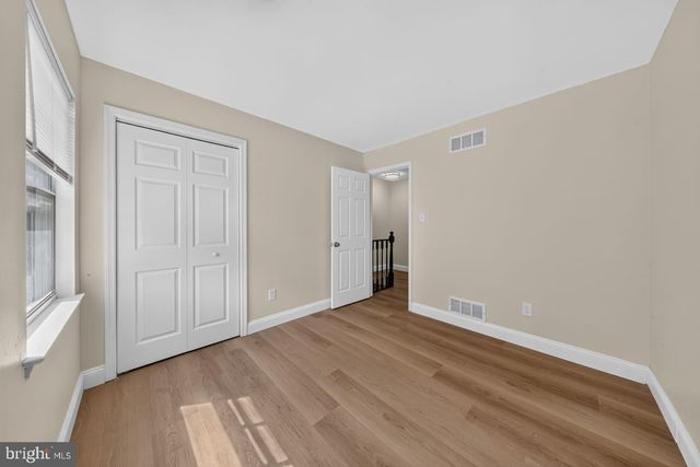 47 MIDLAND DR, Newark, DE 19713