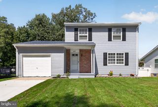 47 MIDLAND DR, Newark, DE 19713