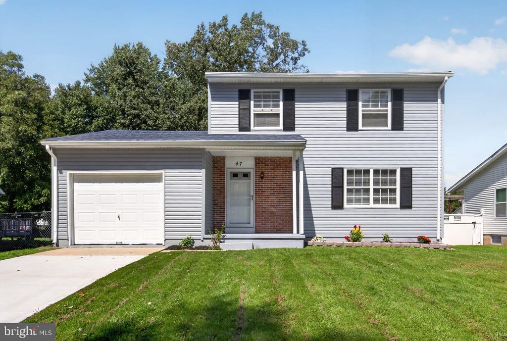 47 MIDLAND DR, Newark, DE 19713