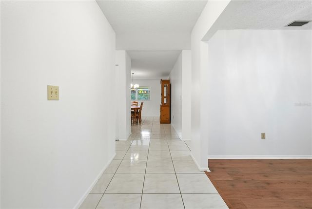 1405 DOLPHIN DRIVE, Lakeland, FL 33801