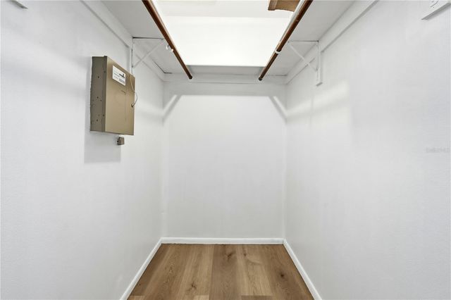 1405 DOLPHIN DRIVE, Lakeland, FL 33801