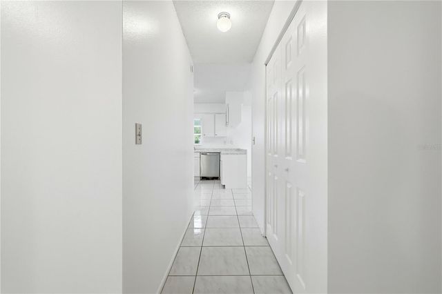 1405 DOLPHIN DRIVE, Lakeland, FL 33801