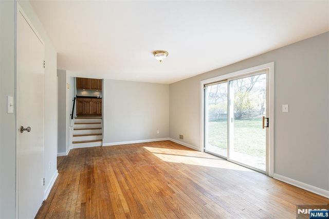 43 Forest Road, Cedar Grove, NJ 07009
