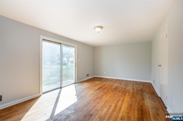43 Forest Road, Cedar Grove, NJ 07009
