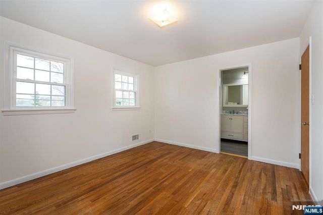 43 Forest Road, Cedar Grove, NJ 07009
