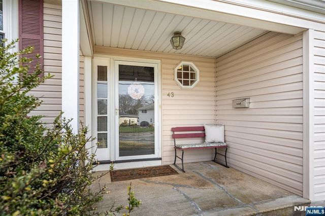 43 Forest Road, Cedar Grove, NJ 07009
