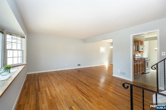 43 Forest Road, Cedar Grove, NJ 07009