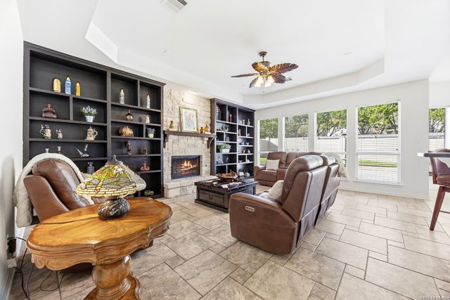 1510 Clementson Dr, San Antonio, TX 78260