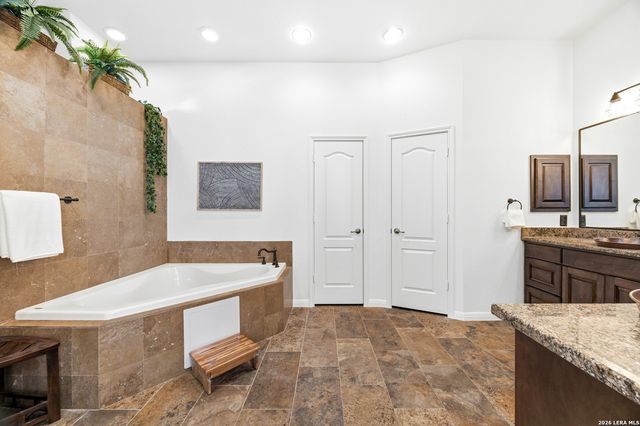 1510 Clementson Dr, San Antonio, TX 78260