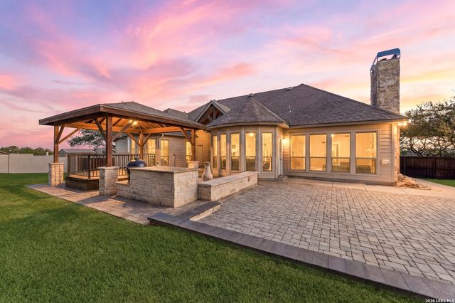 1510 Clementson Dr, San Antonio, TX 78260