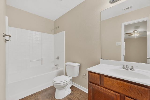 4827 Mexico, Dallas, TX 75236