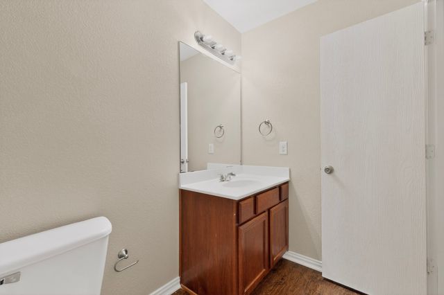 4827 Mexico, Dallas, TX 75236