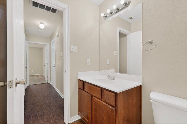 4827 Mexico, Dallas, TX 75236