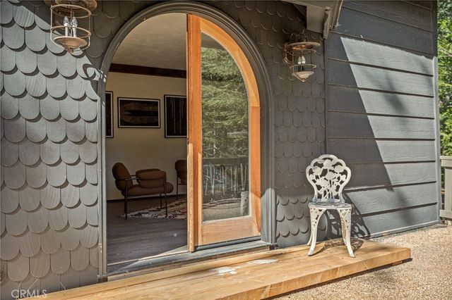 504 Millburn, Lake Arrowhead, CA 92352