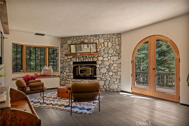 504 Millburn, Lake Arrowhead, CA 92352