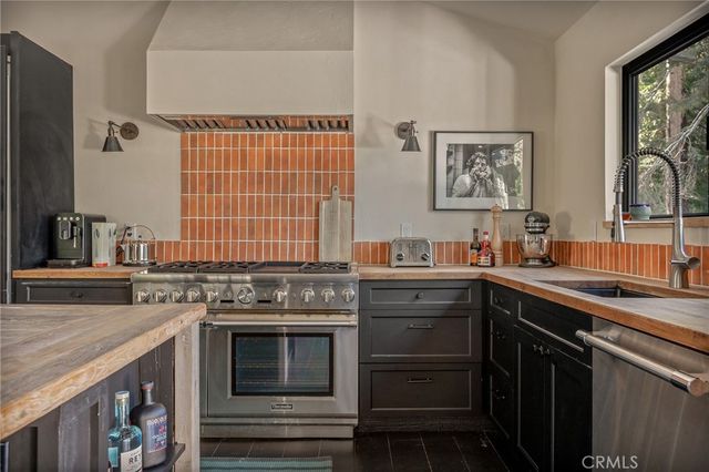 504 Millburn, Lake Arrowhead, CA 92352