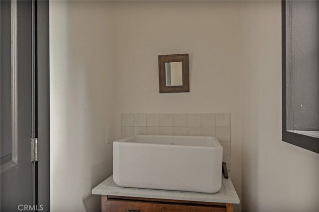 504 Millburn, Lake Arrowhead, CA 92352