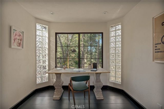 504 Millburn, Lake Arrowhead, CA 92352