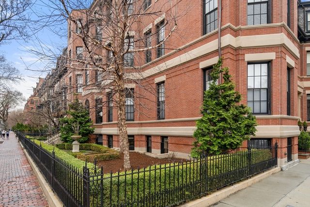 11 Exeter Street 2, Boston, MA 02116