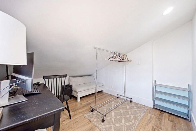 1022 Glenwood Way, Escondido, CA 92026
