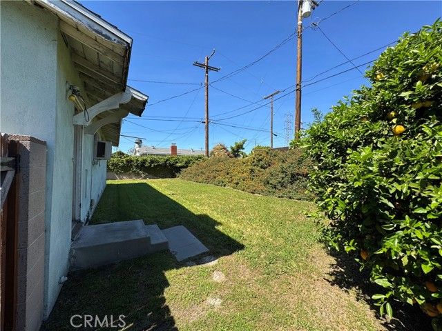 7675 El Escorial, Buena Park, CA 90620