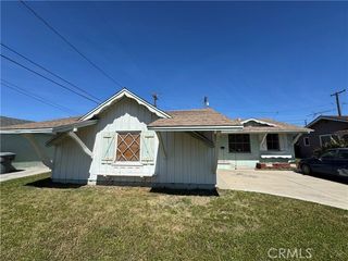 7675 El Escorial, Buena Park, CA 90620
