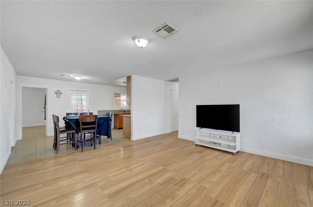 246 Meyers Avenue, Henderson, NV 89015 — photo 3