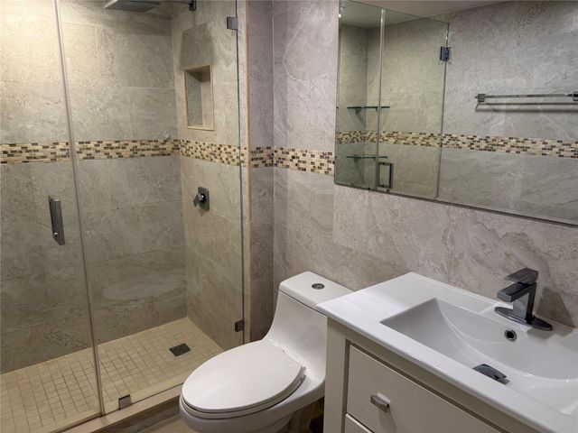 5100 N Ocean Boulevard 1504, Lauderdale-By-The-Sea # 1504, Lauderdale By The Sea, FL 33308