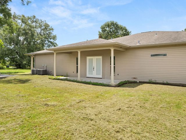 801 Rock, Deridder, LA 70634