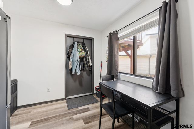 823 N 123 Court, Omaha, NE 68154