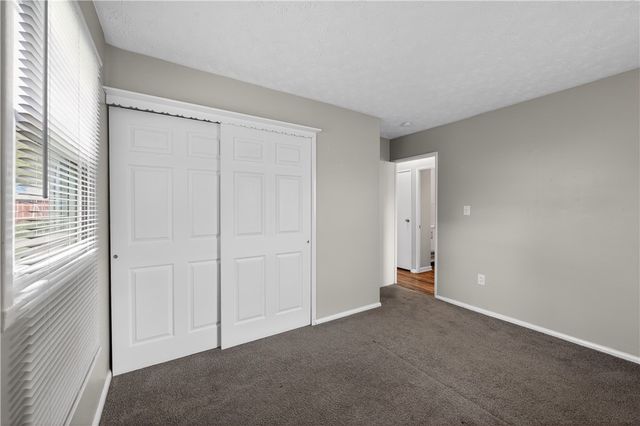 44 Rockland Drive, Fairborn, OH 45324