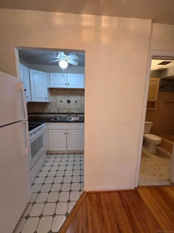 28111 Jefferson Avenue, Saint Clair Shores, MI 48081