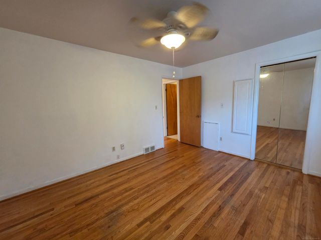 28111 Jefferson Avenue, Saint Clair Shores, MI 48081