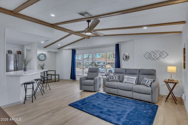 457 S 80TH Place, Mesa, AZ 85208