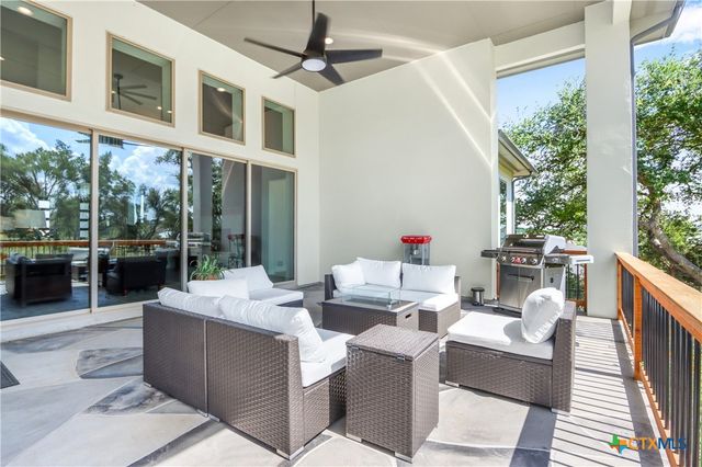 1972 Tempranillo, New Braunfels, TX 78132