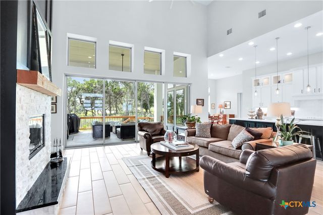 1972 Tempranillo, New Braunfels, TX 78132