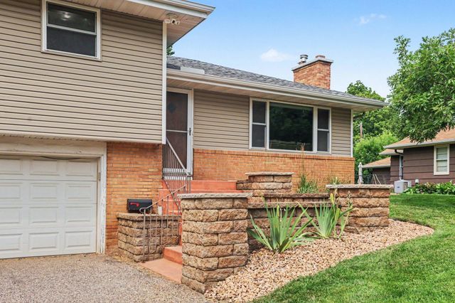 1333 Valders Avenue N, Golden Valley, MN 55427