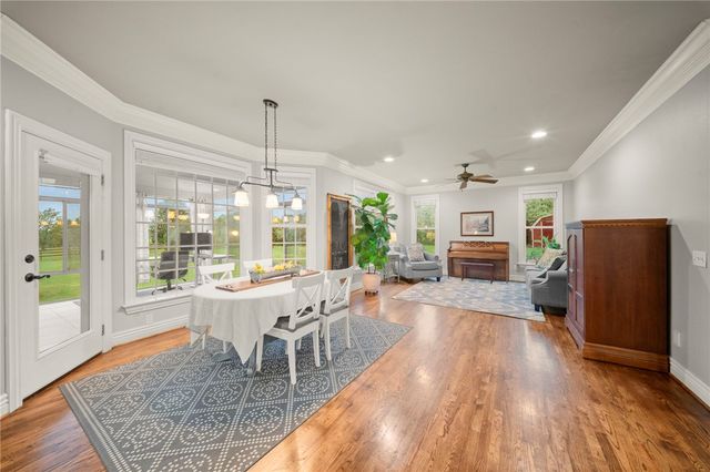 3072 E Hunters Ridge Road, Springdale, AR 72764