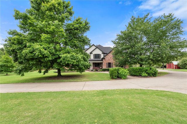 3072 E Hunters Ridge Road, Springdale, AR 72764