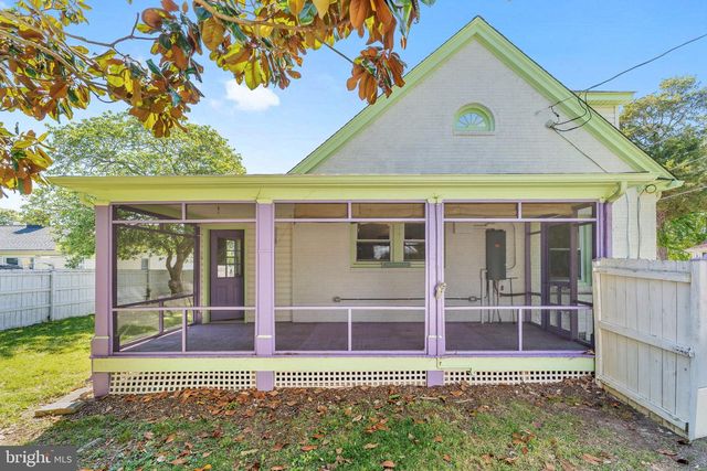 312 MADISON ST, Colonial Beach, VA 22443