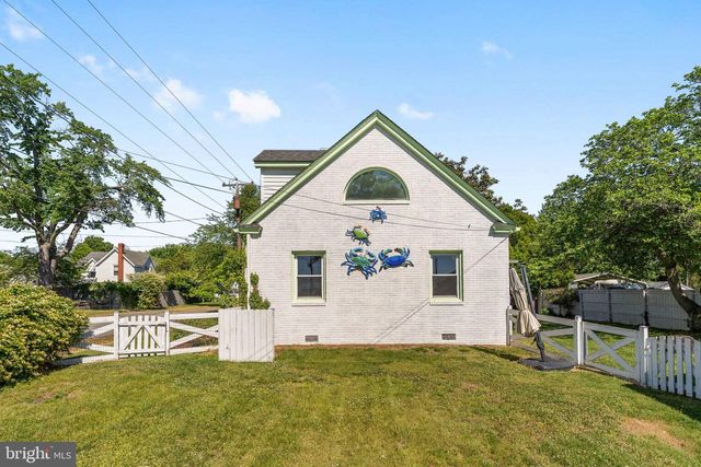 312 MADISON ST, Colonial Beach, VA 22443