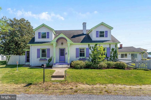 312 MADISON ST, Colonial Beach, VA 22443