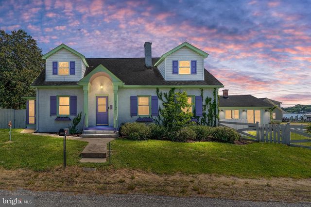 312 MADISON ST, Colonial Beach, VA 22443