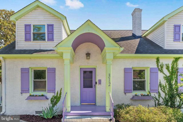 312 MADISON ST, Colonial Beach, VA 22443